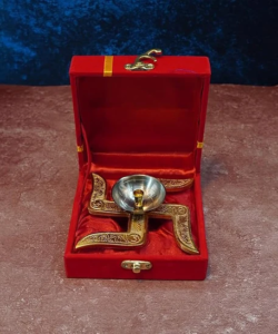 Brass Swastik Diya with Royal Velvet Box for Pooja,Diwali,Home Decor, Return Gift. - Image 7